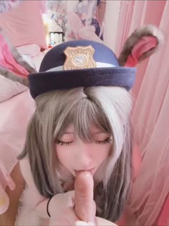 谜之呆梨-汉堡堡习呆呆 兔子 警官