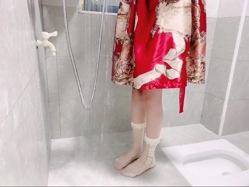 洛麗塔-小兔軟糖高價定製[1V 18P]